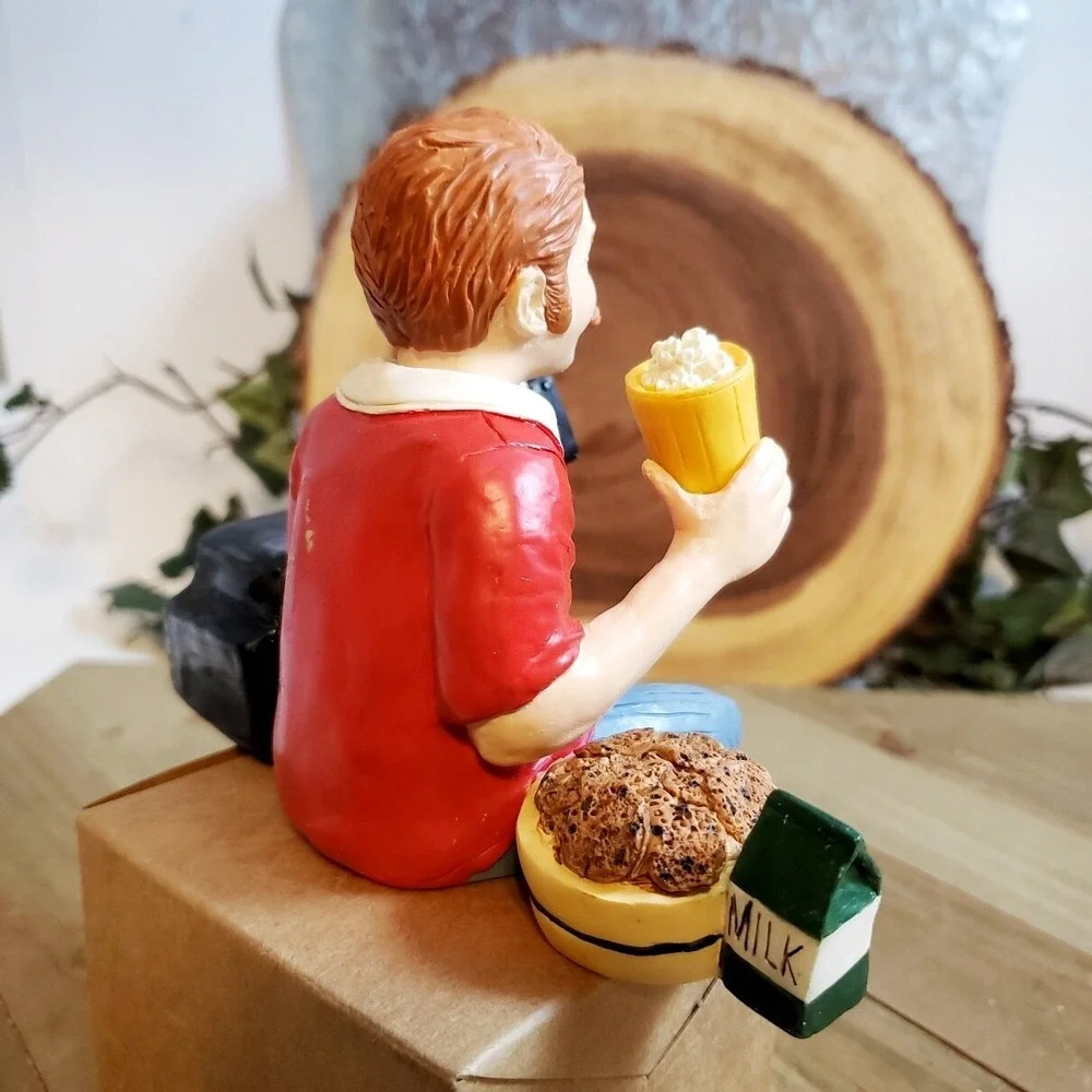 The Keeper Of The Remote Mantle Desk or Shelf Figurine Shenandoah NIB